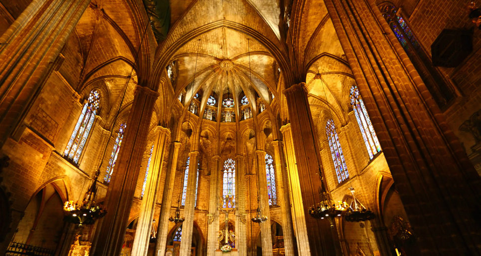Barcelona cathedral la seu interior feature