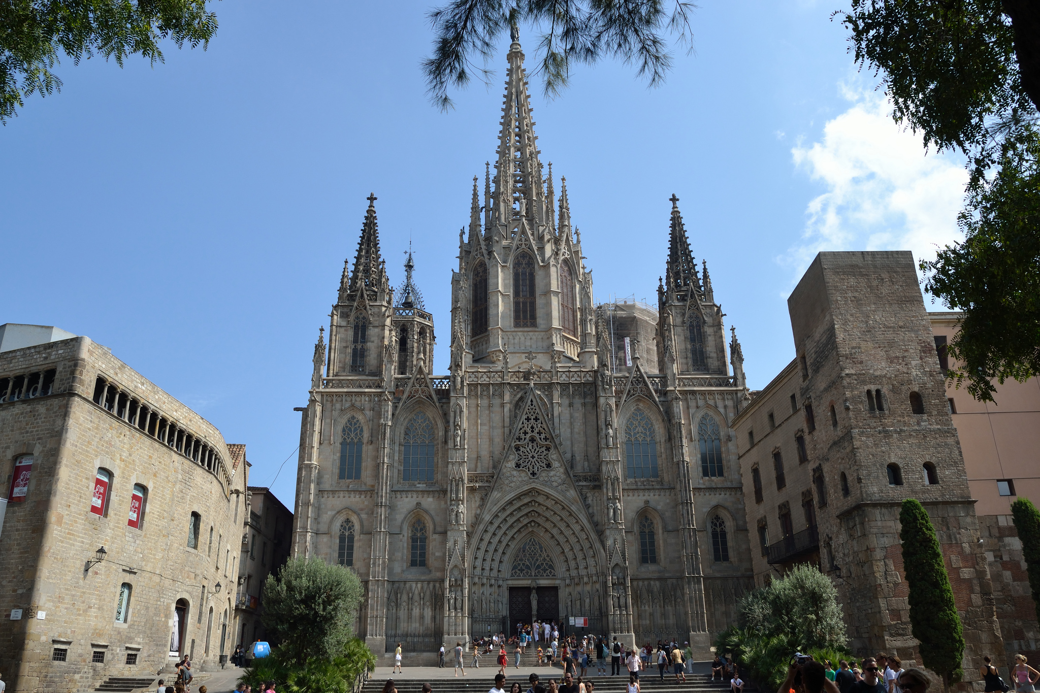 La Catedral de Barcelona | Barcelona-Home Blog