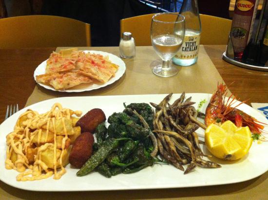 The Best Tapas Bars in Barcelona (Spanish cuisine snack) - Barcelona Home