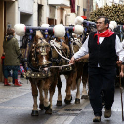 trestombs_barcelona_parade