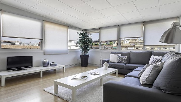 Attic house with a private terrace in Eixample Barcelona