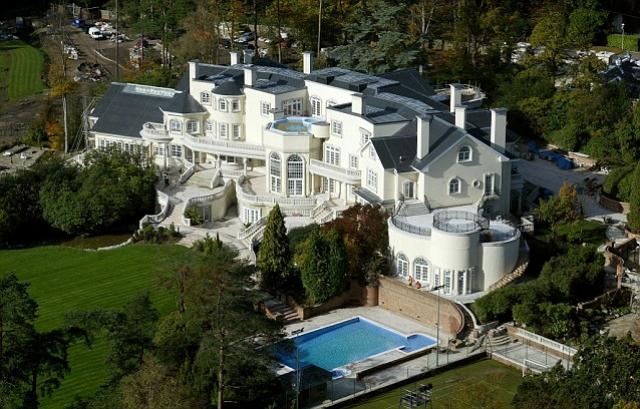 the top 10 most expensive houses in the world | barcelona-home