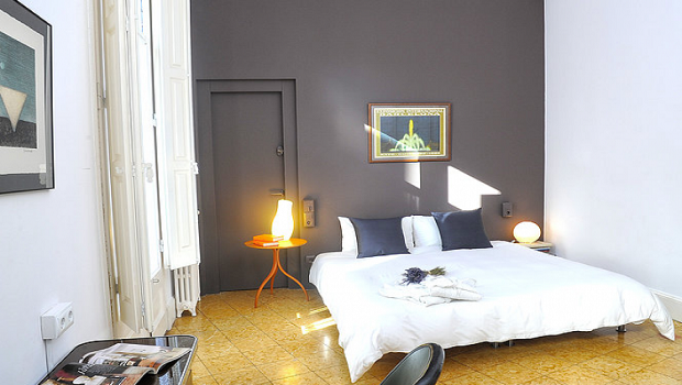 Room in luxury monumentalist apartment