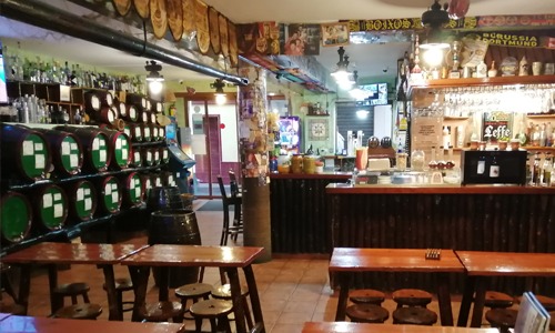 Typical bodegas in Lloret de Mar - Barcelona Home