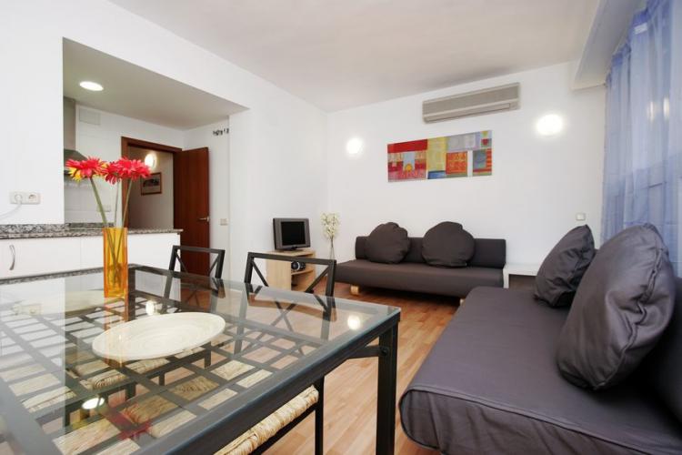 APPARTEMENT VOOR 4 PERSONEN IN BARCELONA