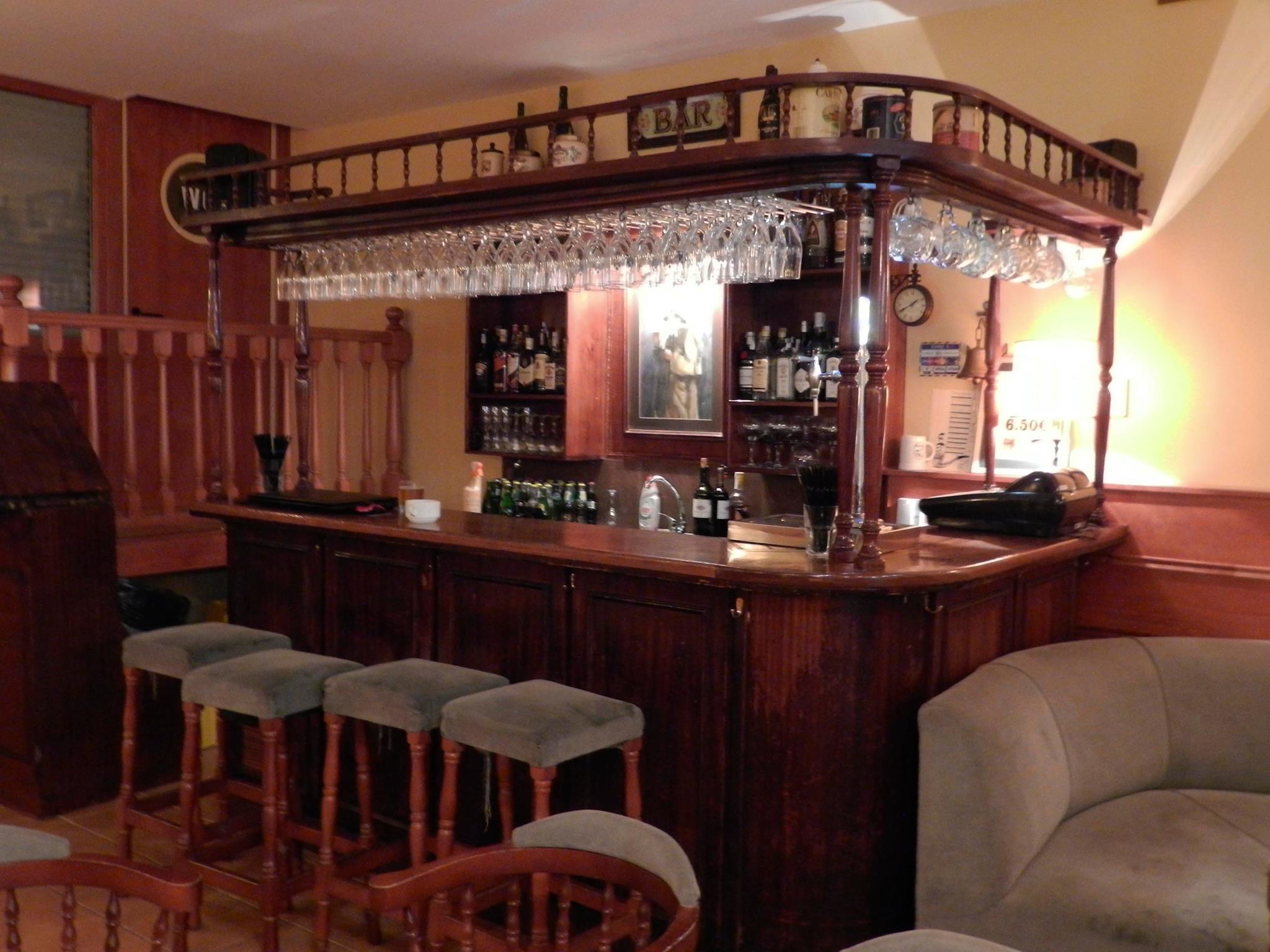 Top Theme Pubs in Barcelona Barcelona-Home
