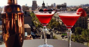 cocktail-frutos-rojos-terraza-la-dolce-vitae-majestic-hotel-spa-barcelona