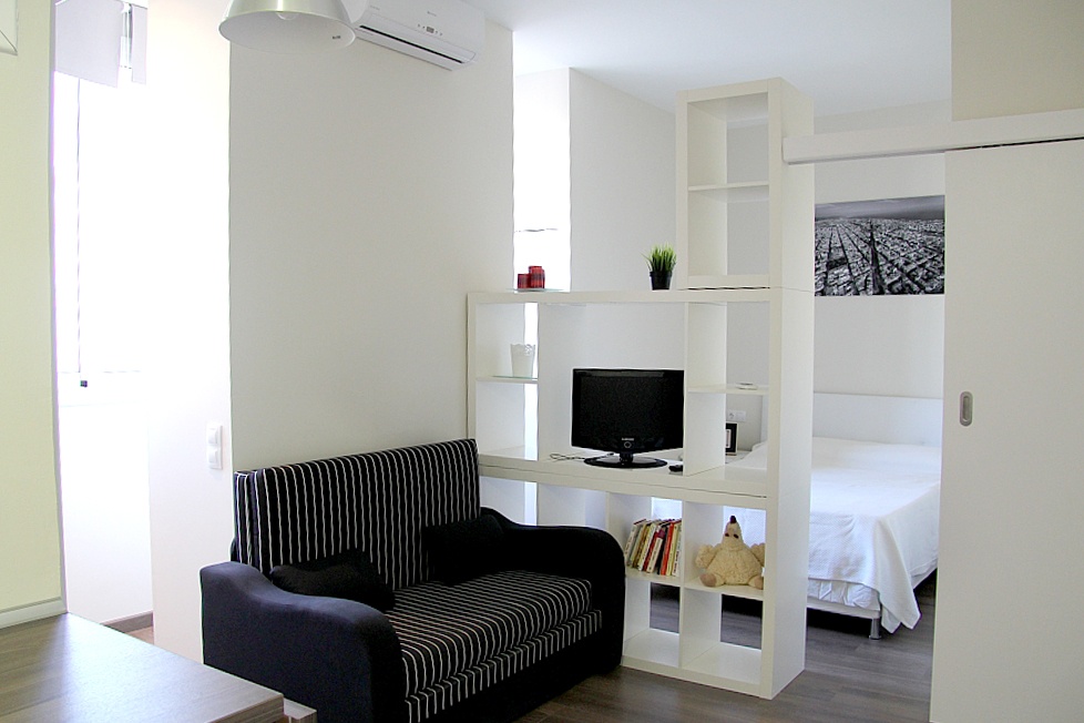 Studio Apartment close to Park Guell