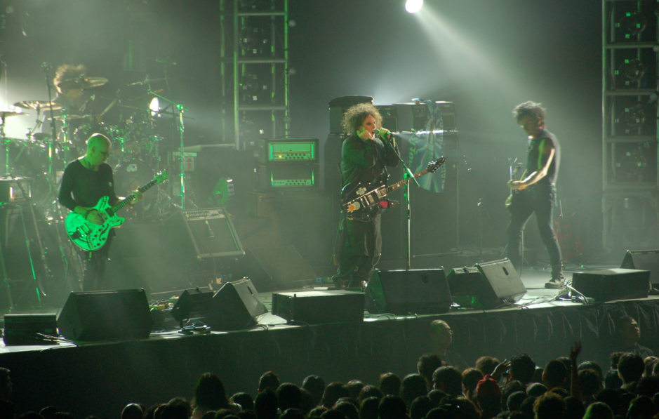 THE CURE IN CONCERT Directory BarcelonaHome