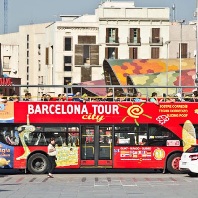 RACC proposes limits on tour bus traffic in Barcelona