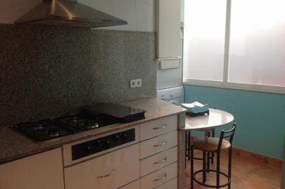 kitchen for rent cozy single room near Montjuïc 