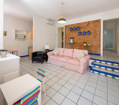 FAMILY ACCOMMODATION WITH TERRACE IN SITGES
