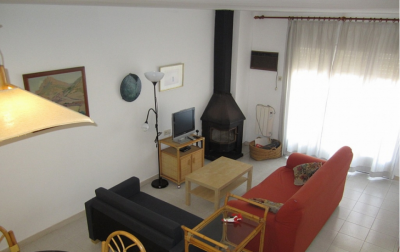 DUPLEX FOR 9 PEOPLE AT COSTA BRAVA, CALOGNE