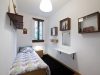 For rent: vintage apartment in Sants