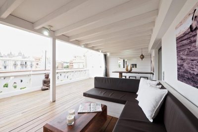 LUXURIOUS ATTIC APARTMENT IN BARCELONA