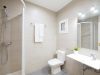 bathroom deluxe apartment close to plaza catalunya