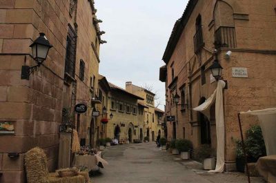 Poble Espanyol by night