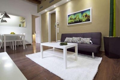 ELEGANT APARTMENT NEAR SAGRADA FAMILIA