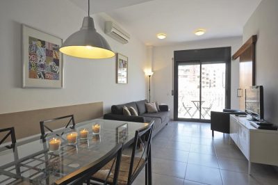 BEAUTIFUL PENTHOUSE NEAR SAGRADA FAMILIA