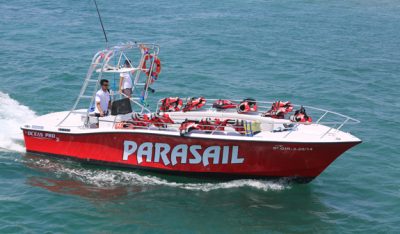 Parasailing in Batrcelona