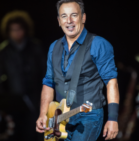 BRUCE SPRINGSTEEN AND THE E STREET BAND