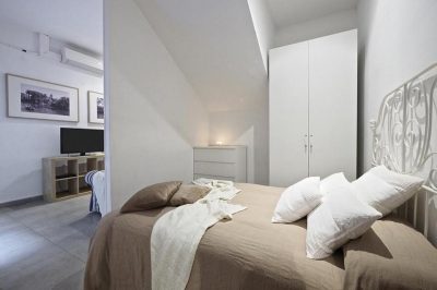 4 PERSON APARTMENT CLOSE TO SAGRADA FAMILIA