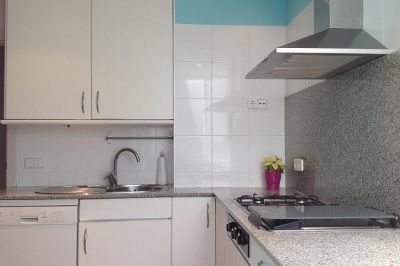 kitchen 2 for rent cozy single room near Montjuïc 