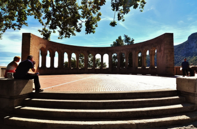 Montserrat Day Tour