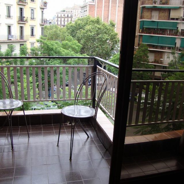 SINGLE ROOM IN CENTRAL LOCATION