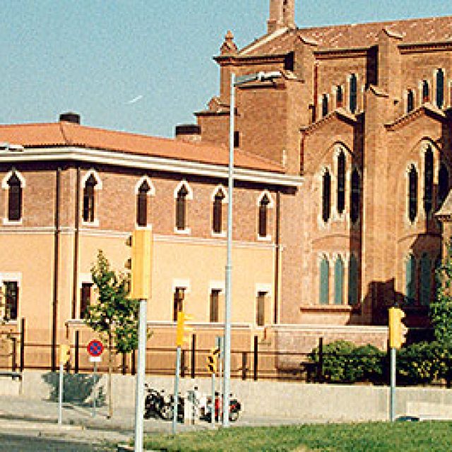 Universidad Abad Oliva CEU